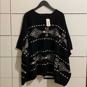 Forever 21 oversized knit poncho s/m